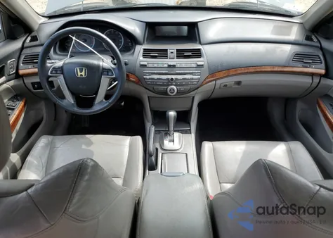 2011 Honda Accord Exl z USA, uszkodzony, nr VIN 1HGCP3F88BA017442